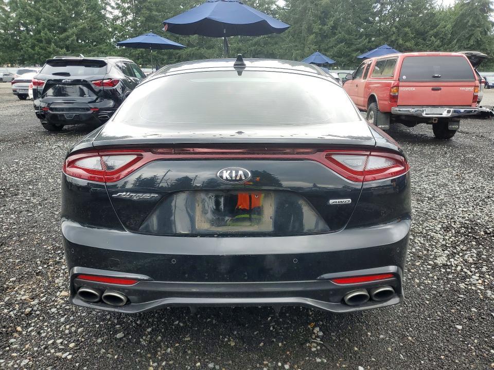 2018 KIA Stinger Premium