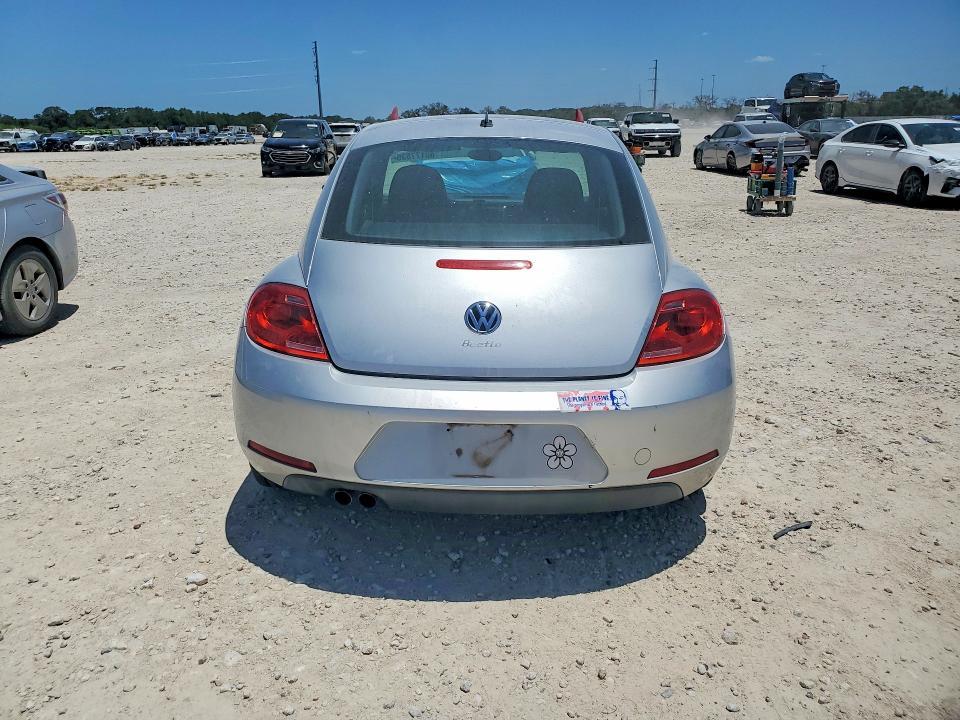 2014 Volkswagen Beetle