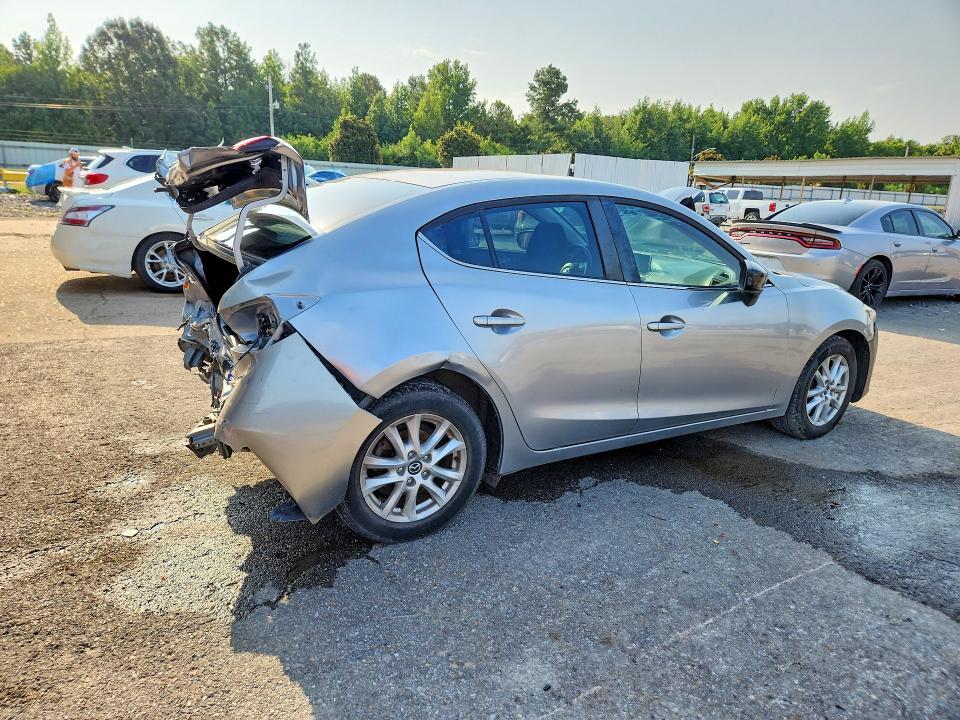 2016 Mazda 3 Sport