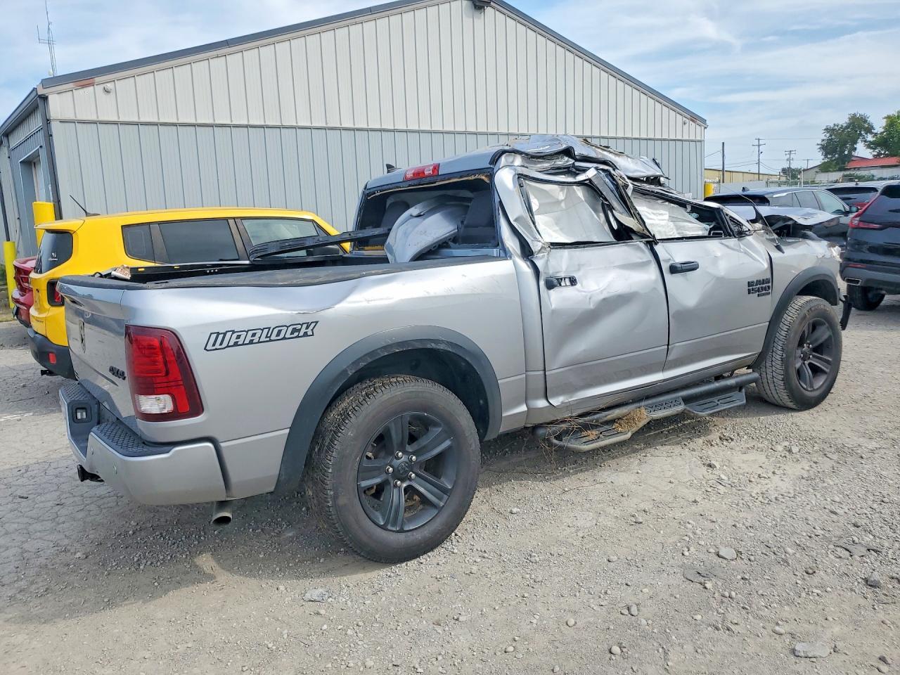 2022 Dodge RAM 1500 Classic SLT