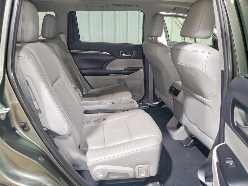 2019 Toyota Highlander Hybrid Limited Platinum