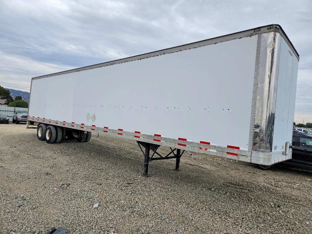2002 Trailmobile DRY Van Trailer