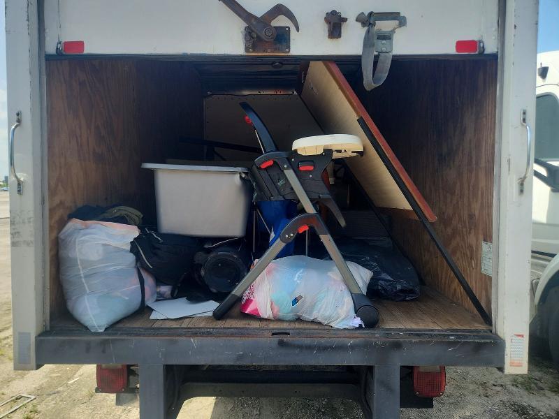 2014 GMC Savana box Truck