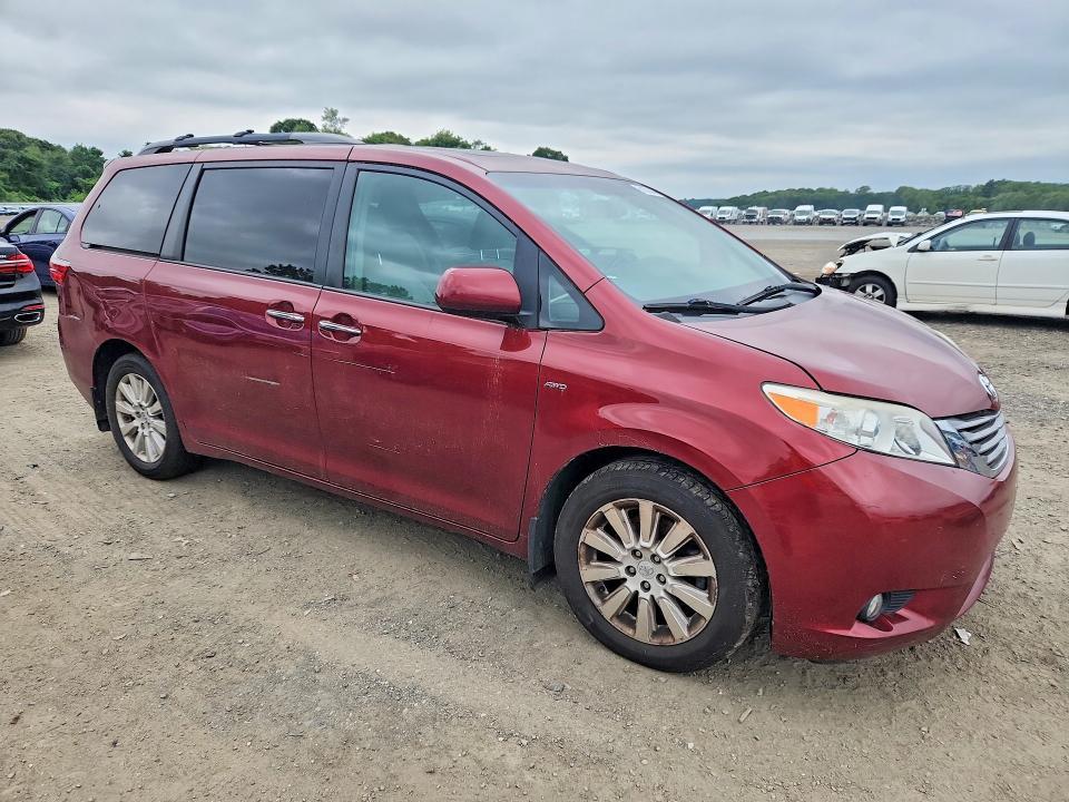 2016 Toyota Sienna xle Premium 7-passenger