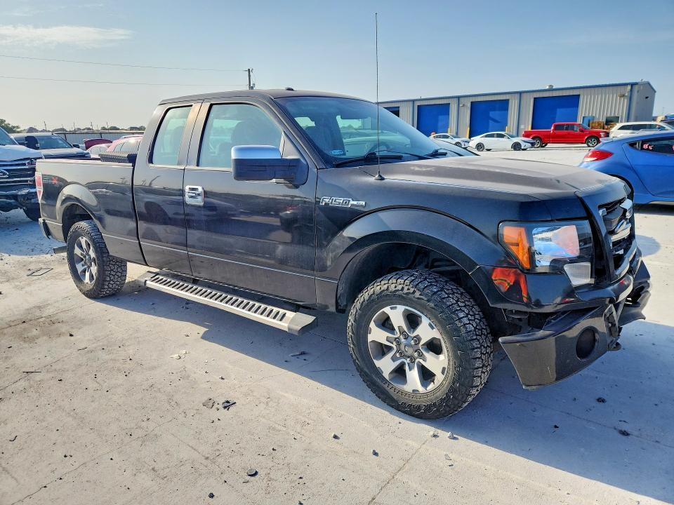 2013 Ford F150 Super cab