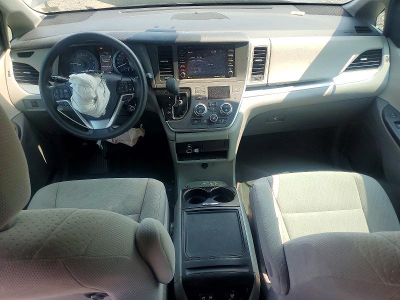 2020 Toyota Sienna le