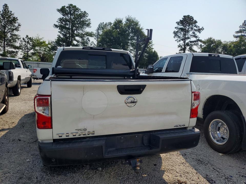 2020 Nissan Titan S