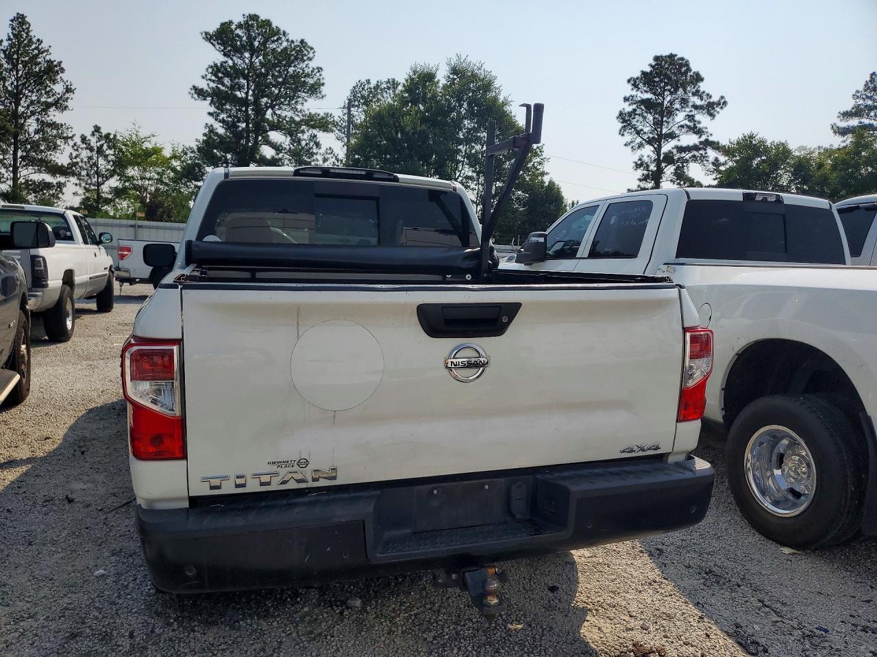 2020 Nissan Titan S