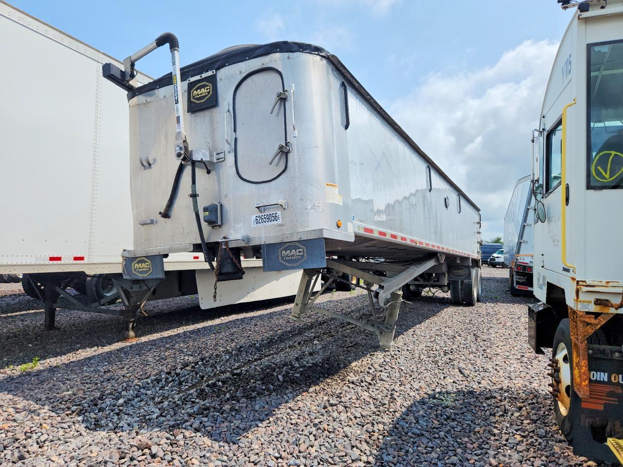 2016 MAC END Dump Trailer