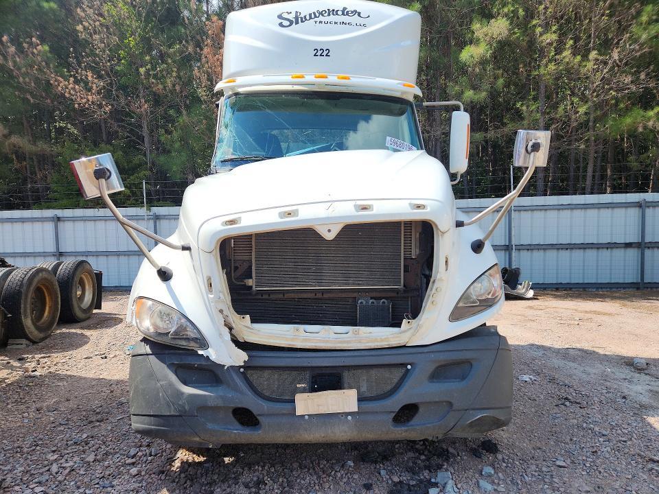 2017 International Prostar Semi Truck
