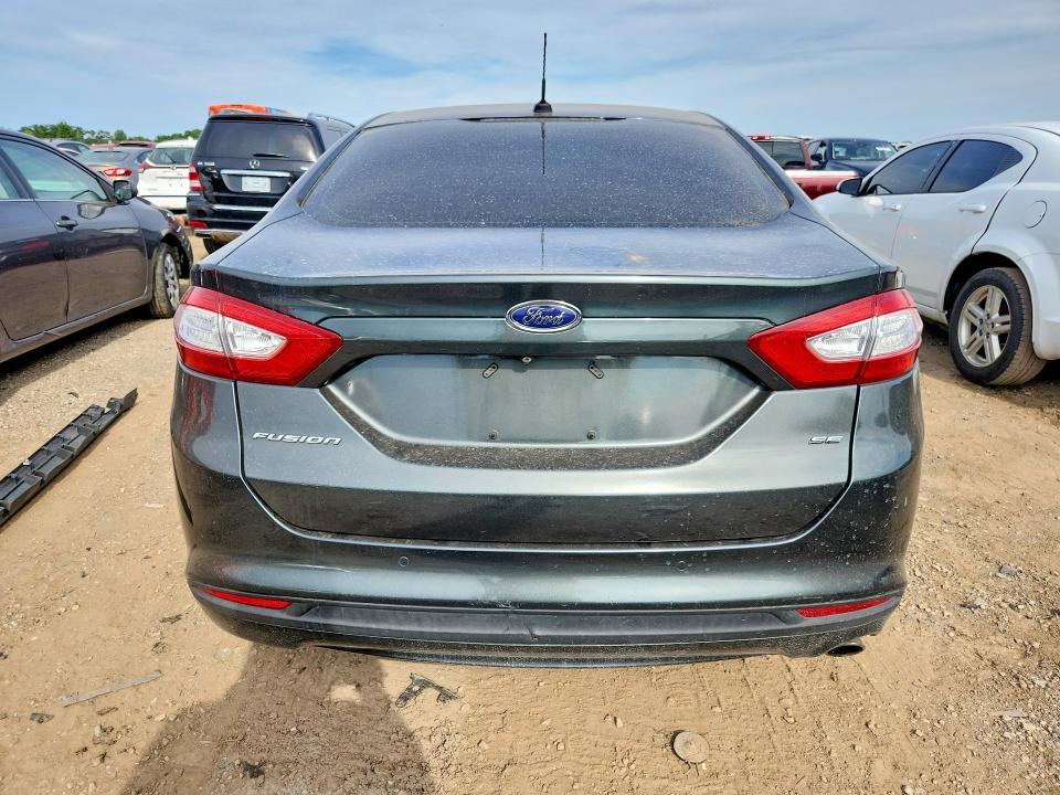 2015 Ford Fusion se