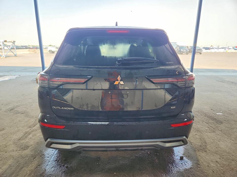 2025 Mitsubishi Outlander se