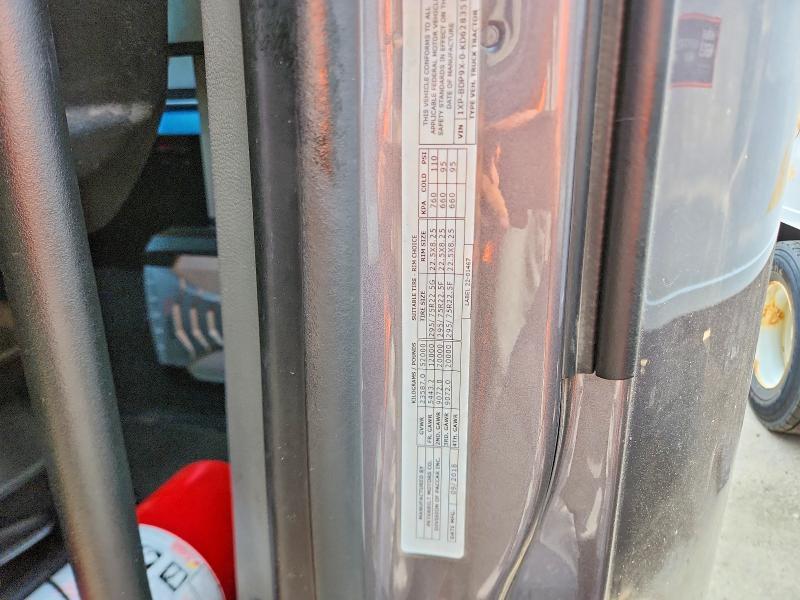 2019 Peterbilt 579