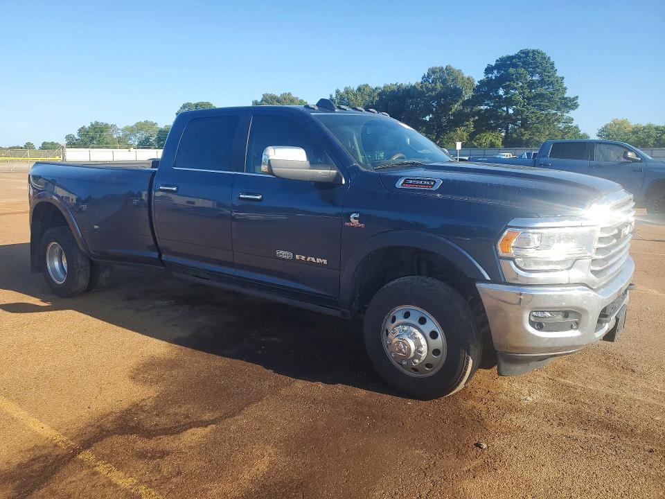 2022 Dodge RAM 3500 Longhorn
