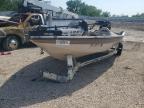 2001 Crestliner CVX182
