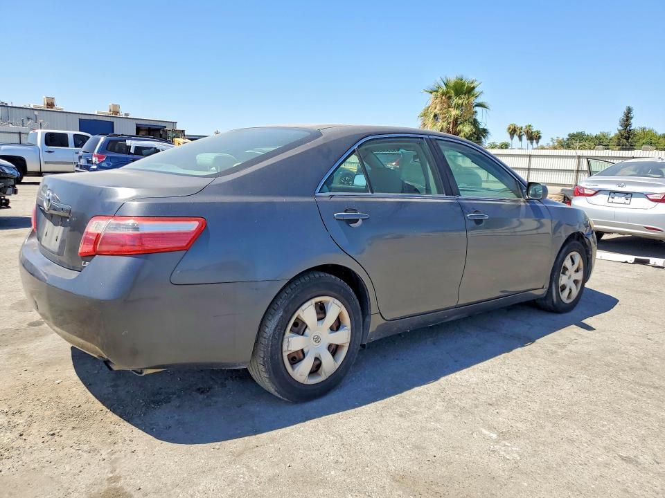 2008 Toyota Camry le
