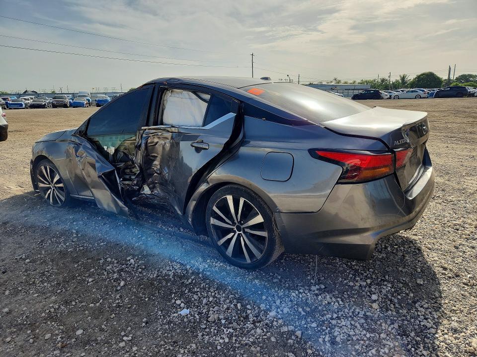 2019 Nissan Altima sr