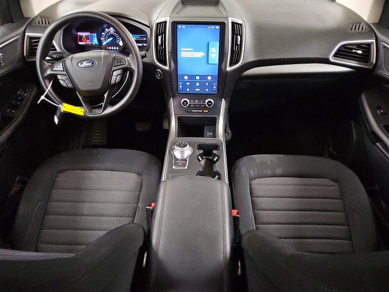 2022 Ford Edge se