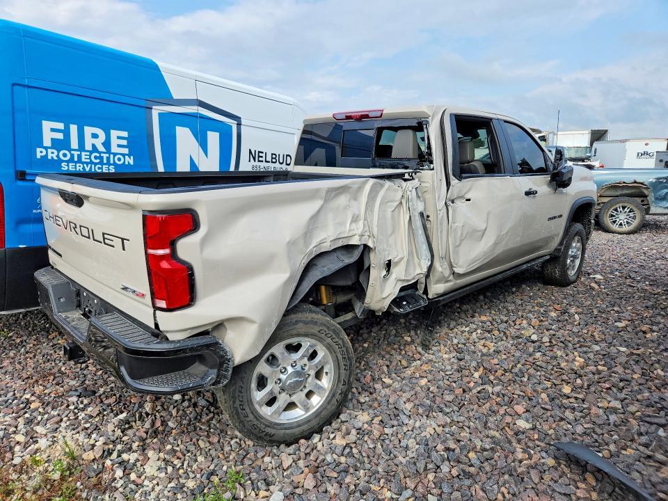 2026 Chevrolet Silverado K2500 ZR2