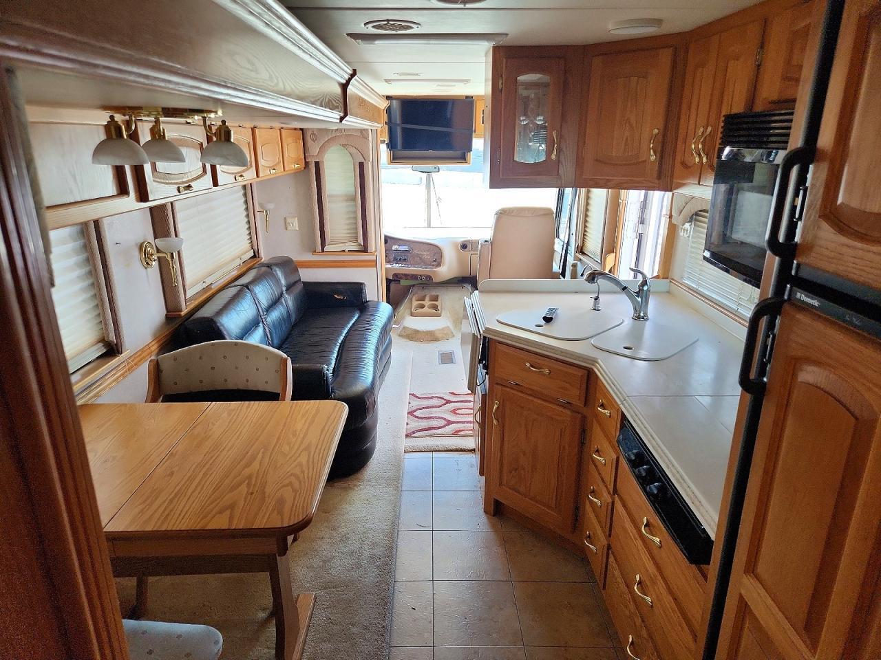 2003 Workhorse Custom Chassis Mountain Aire RV