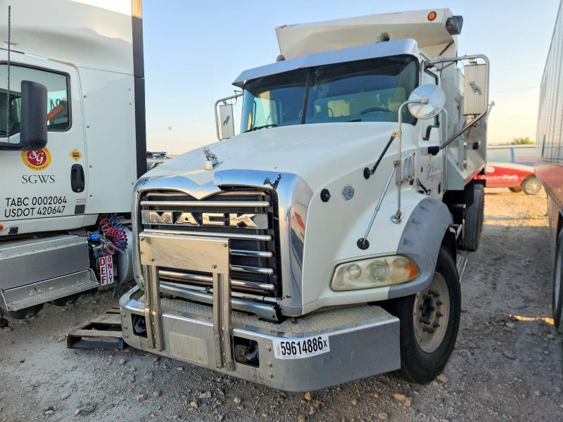 2014 Mack GU813 Dump Truck