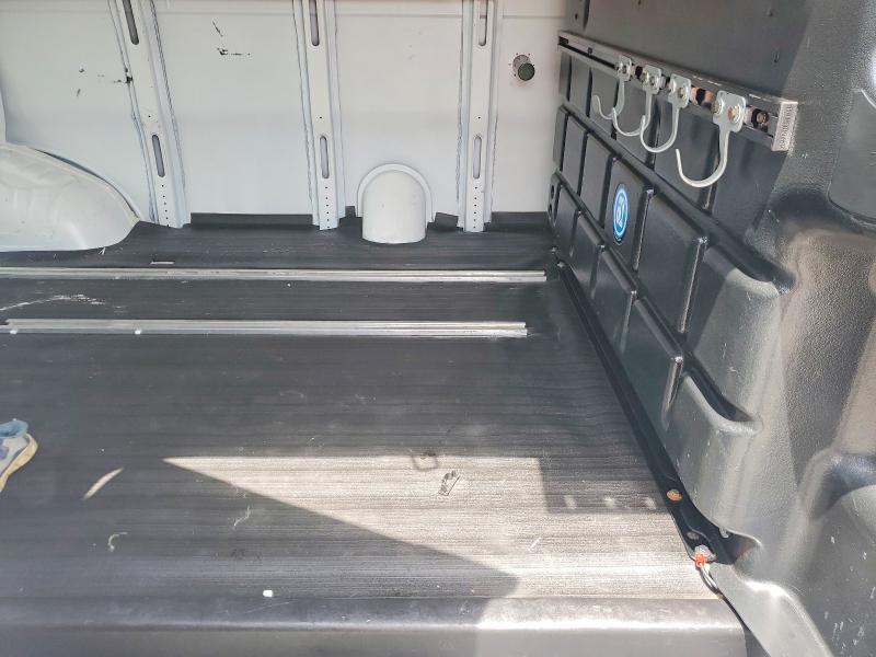 2018 Chevrolet Express G2500