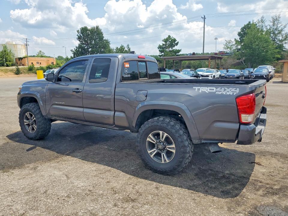 2017 Toyota Tacoma TRD Sport