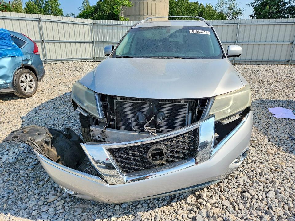 2014 Nissan Pathfinder s