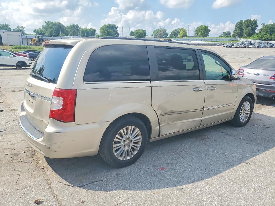 2013 Chrysler Town & Country Touring l