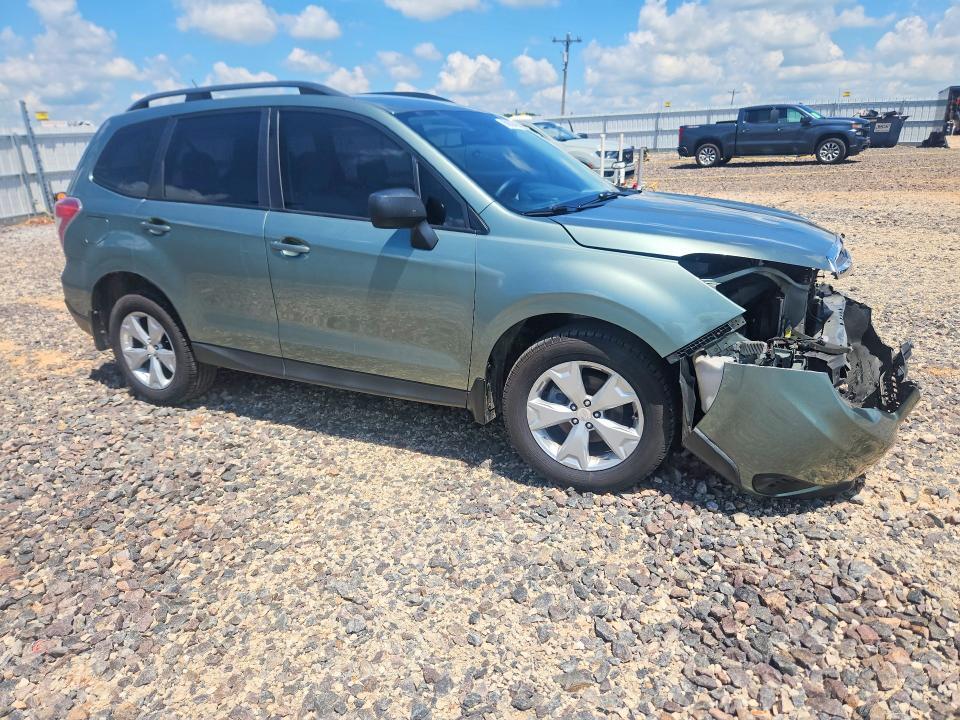 2015 Subaru Forester 2.5i
