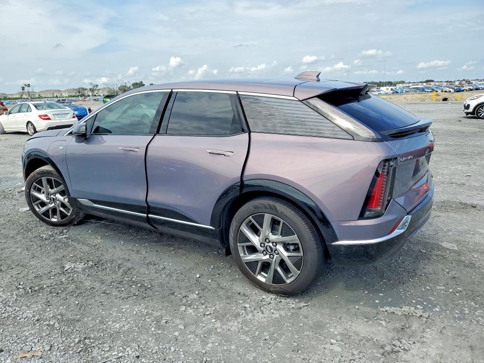 2026 Cadillac Optiq Luxury