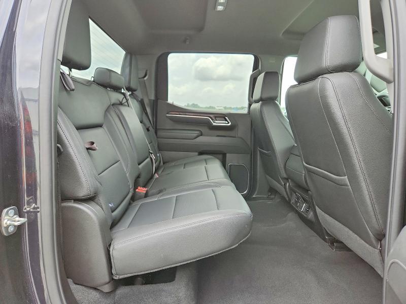 2026 GMC Sierra K1500 SLT