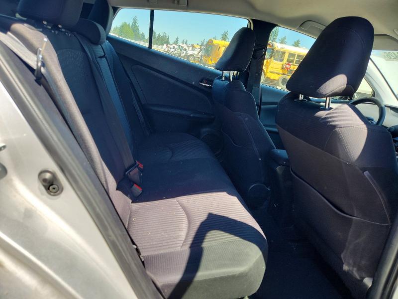 2018 Toyota Prius two