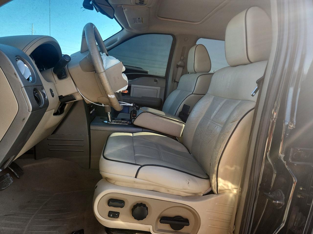 2006 Lincoln Mark LT