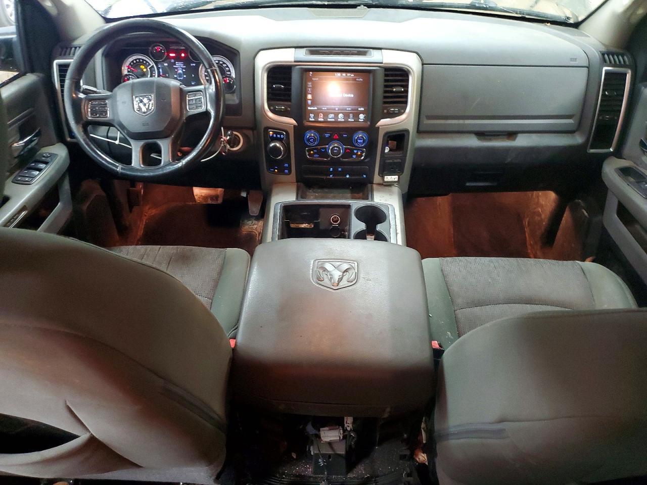 2014 Dodge RAM 1500 SLT