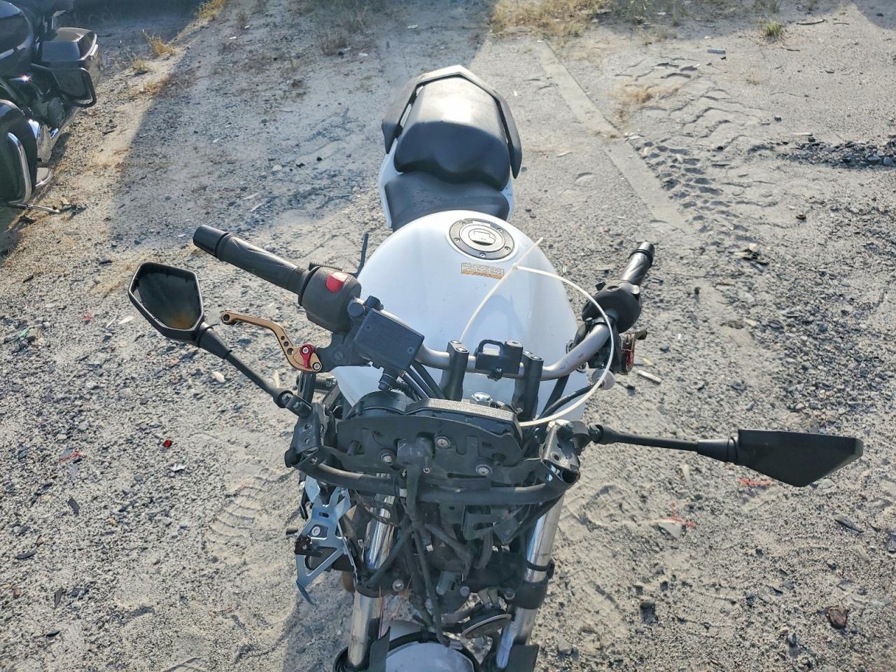 2012 Yamaha FZ6 R