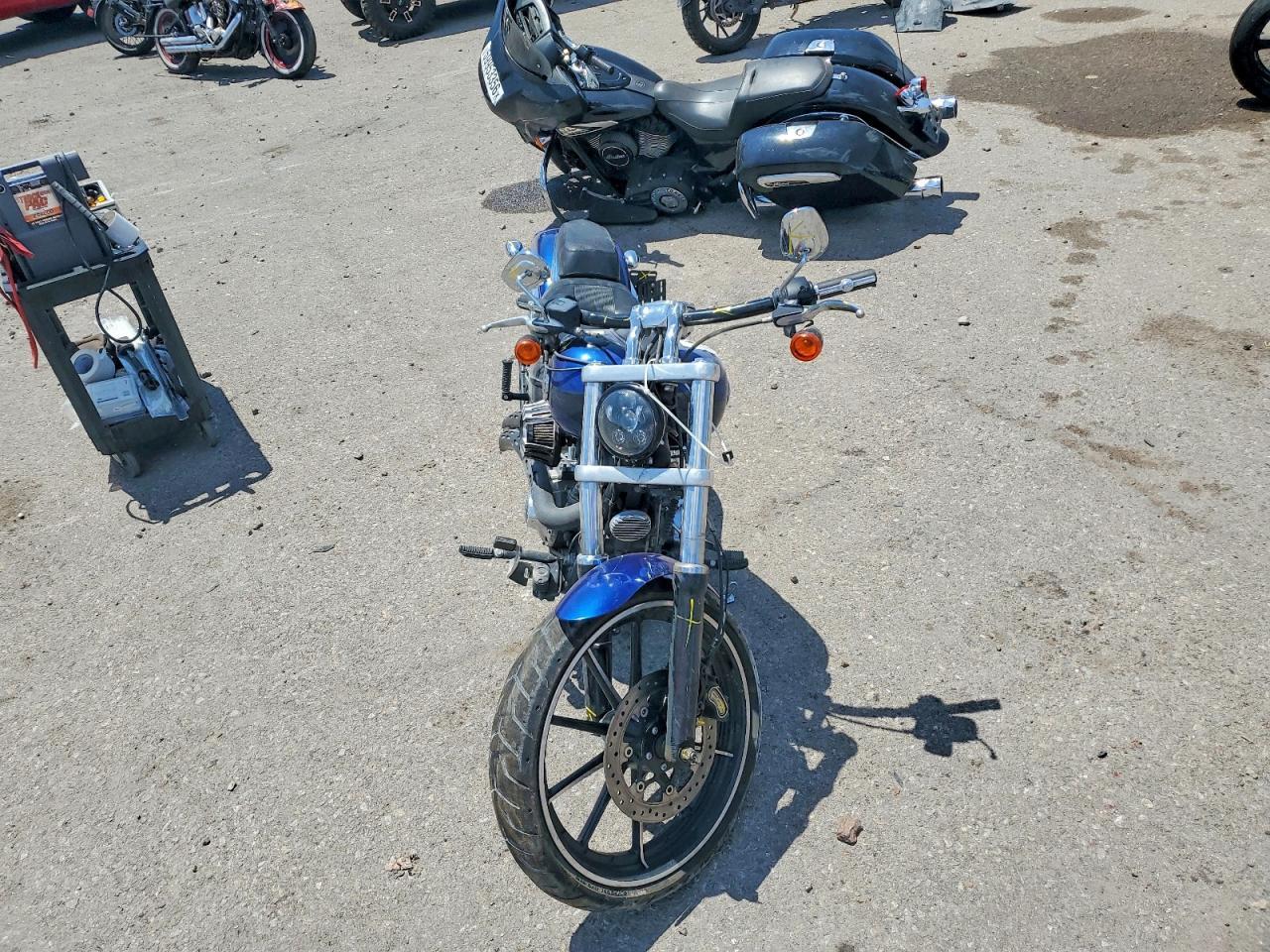 2015 Harley-Davidson Fxsb Breakout