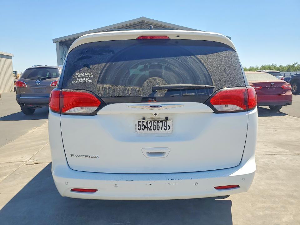 2019 Chrysler Pacifica l