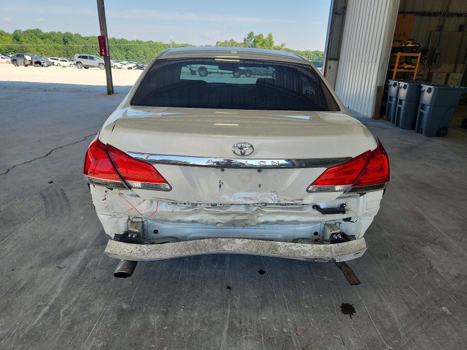2012 Toyota Avalon Limited