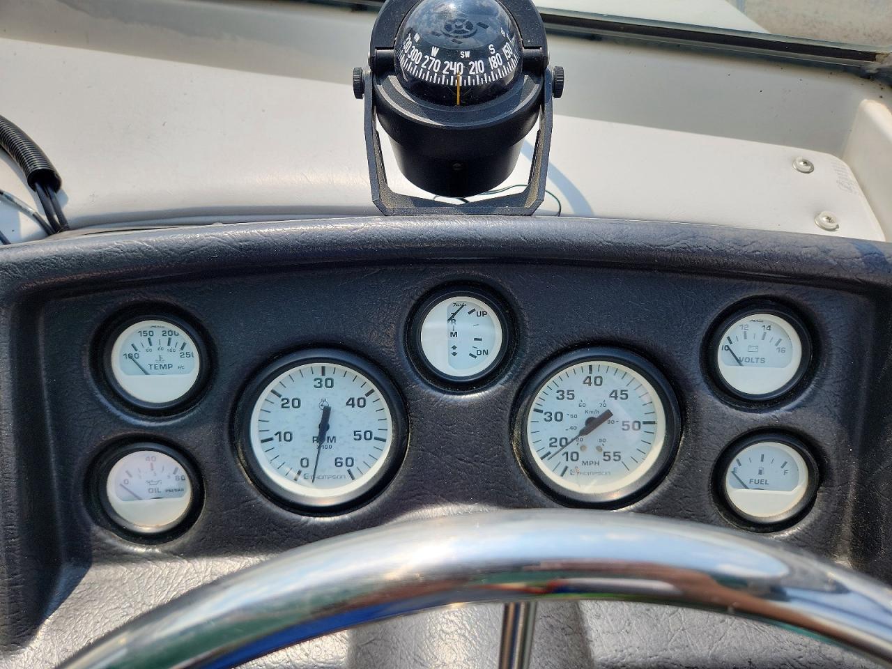 1992 Thompson Boat-Boat