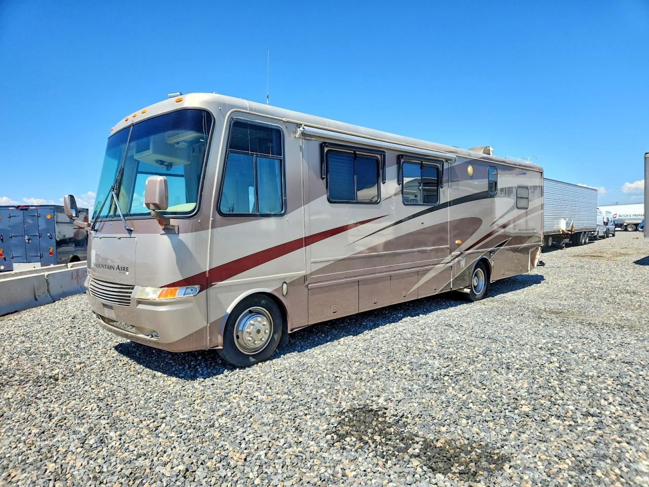 2003 Workhorse Custom Chassis Mountain Aire RV