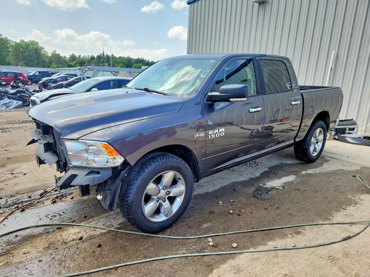 2015 Dodge RAM 1500 SLT
