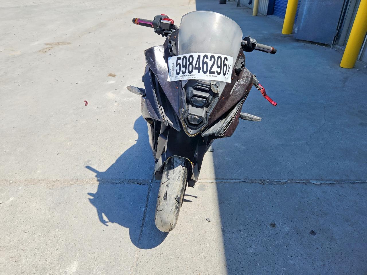 2024 Suzuki GSX800 F