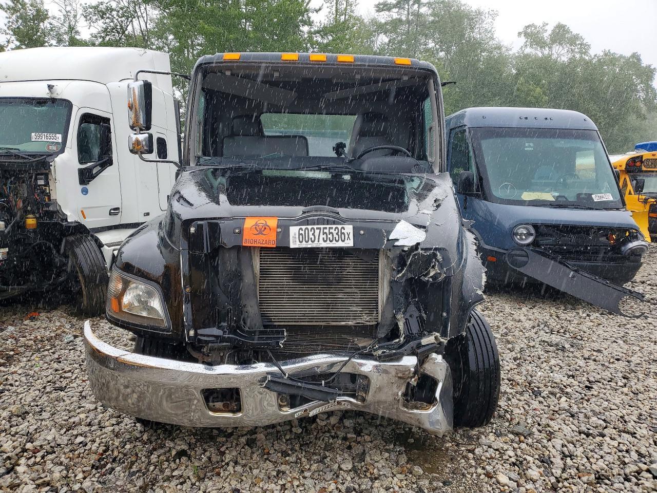 2019 Hino 258 268