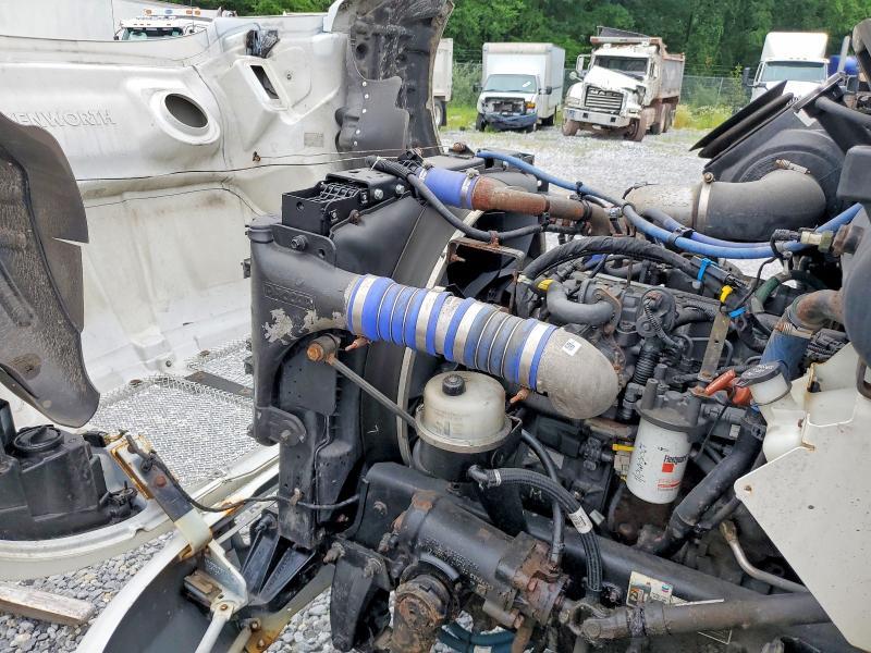 2022 Kenworth Construction T270