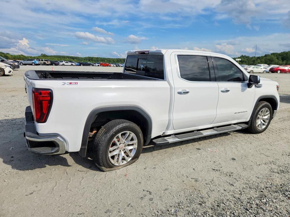 2020 GMC Sierra K1500 SLT