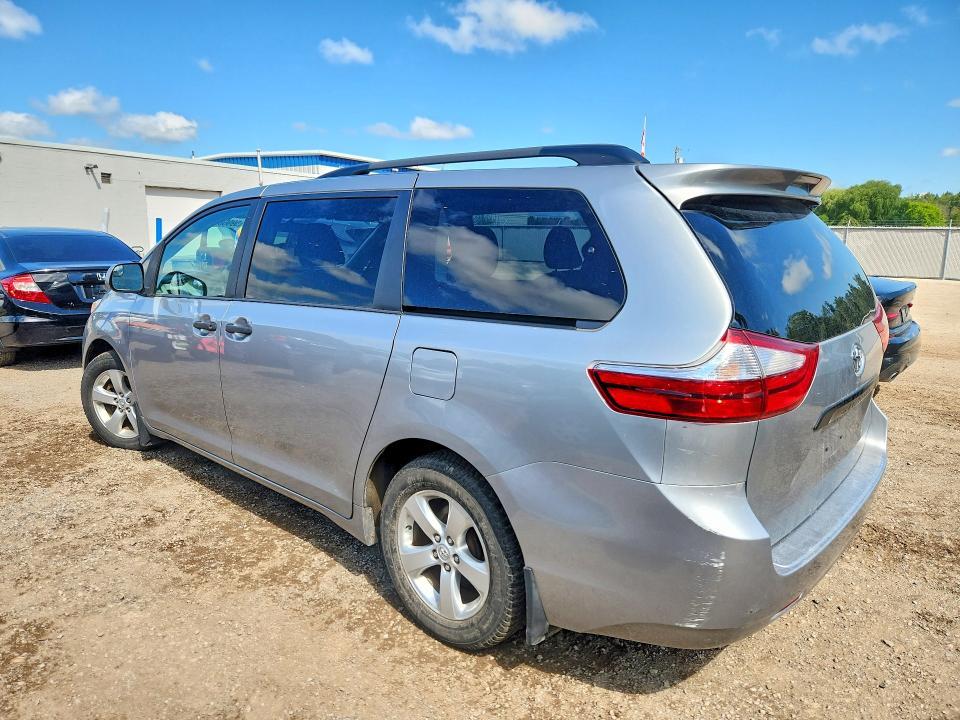 2016 Toyota Sienna l 7-passenger