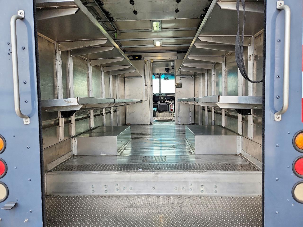 2020 Freightliner Chassis M Line WALK-IN Van