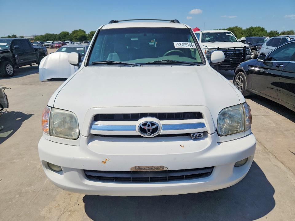 2005 Toyota Sequoia SR5