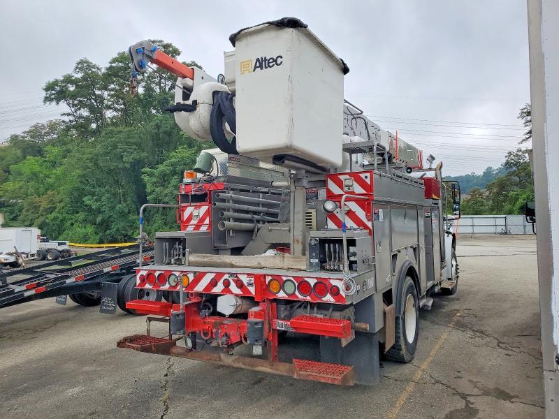 2013 Freightliner Business Class M2 Bucket Truck